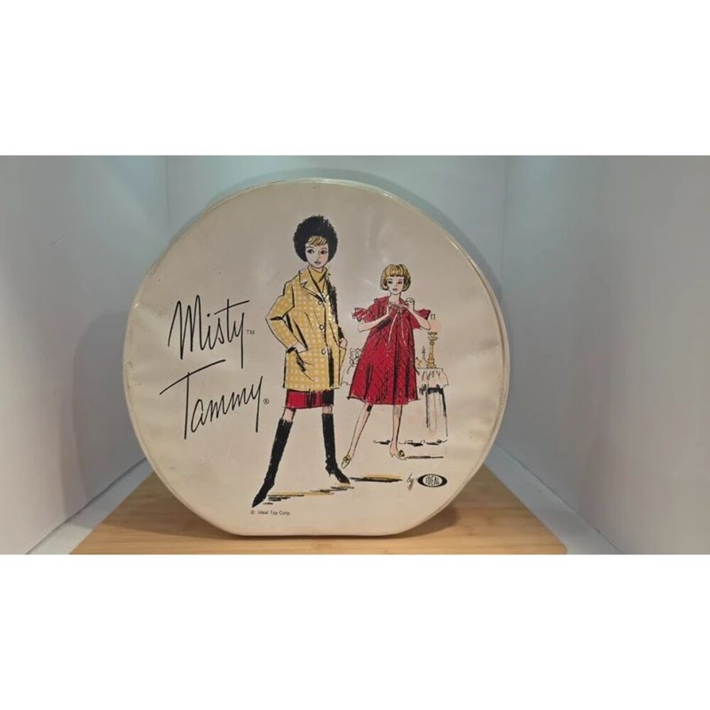 Vintage Misty Tammy Ideal Doll Case Round Red 1960s